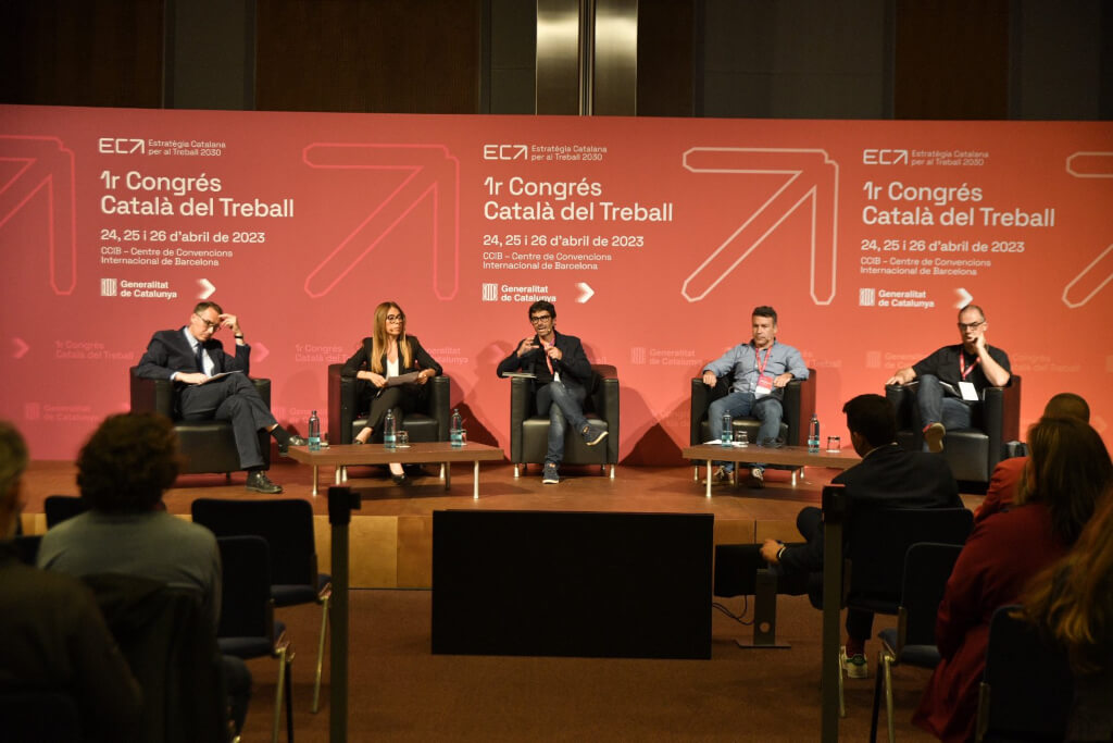 taula sobre els agents socials al Congrñes Català del Treball